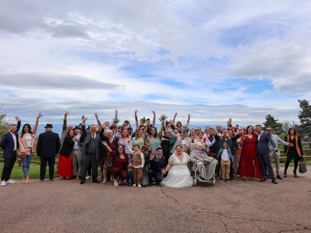 Le mariage de Valentin et Emilie à Saint-Romain-de-Lerps, Ardèche 4