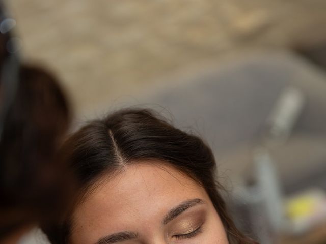 Le mariage de Jonathan et Capucine à Asquins, Yonne 3