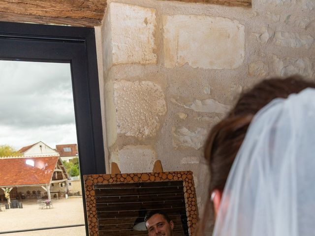 Le mariage de Jonathan et Capucine à Asquins, Yonne 26