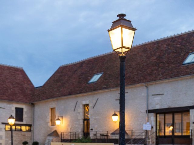 Le mariage de Jonathan et Capucine à Asquins, Yonne 36