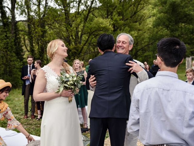 Le mariage de Chol et Mélusine à Nyons, Drôme 16