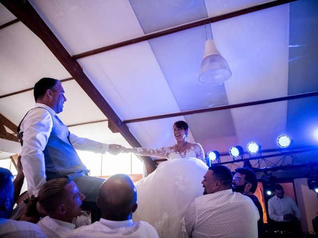 Le mariage de Baptiste et Isabelle à Beauvais, Oise 16