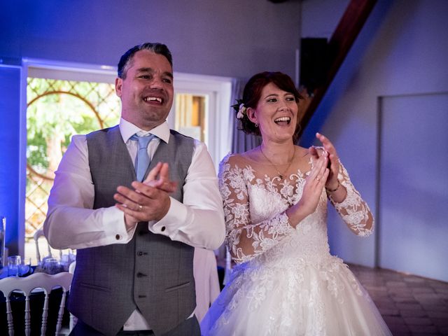 Le mariage de Baptiste et Isabelle à Beauvais, Oise 17