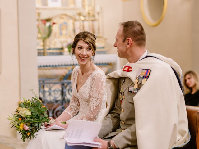 Le mariage de Stanislav et Laure à Montéléger, Drôme 27