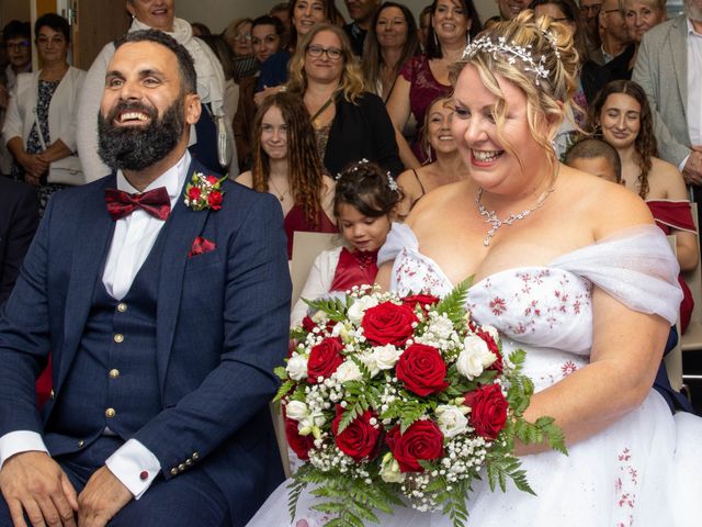 Le mariage de Yohann et Karine à Mios, Gironde 5