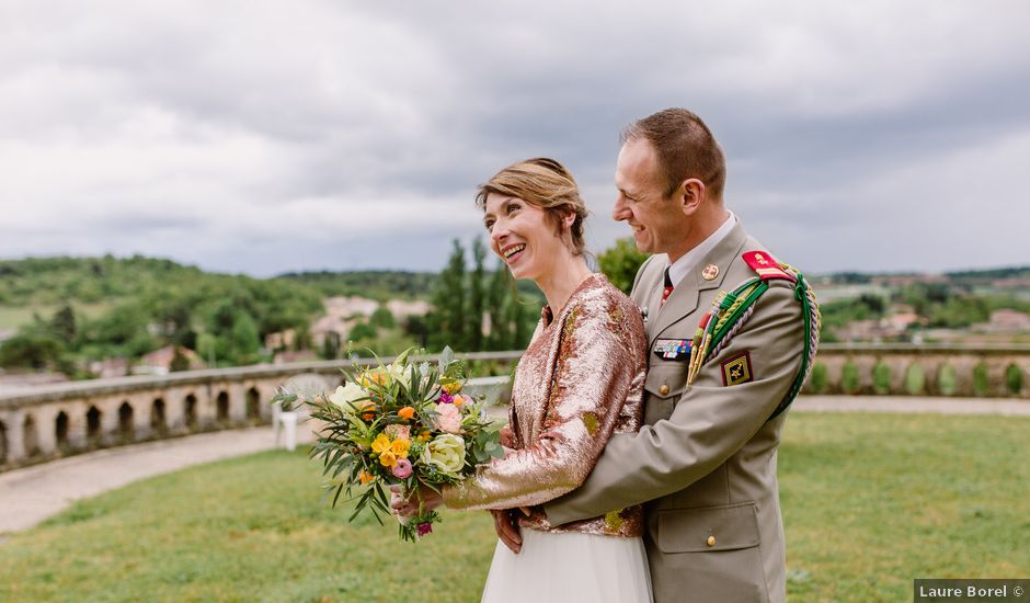 Le mariage de Stanislav et Laure à Montéléger, Drôme
