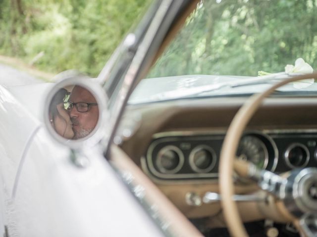 Le mariage de Stephane et Karine à Saint-Laurent-des-Autels, Maine et Loire 18