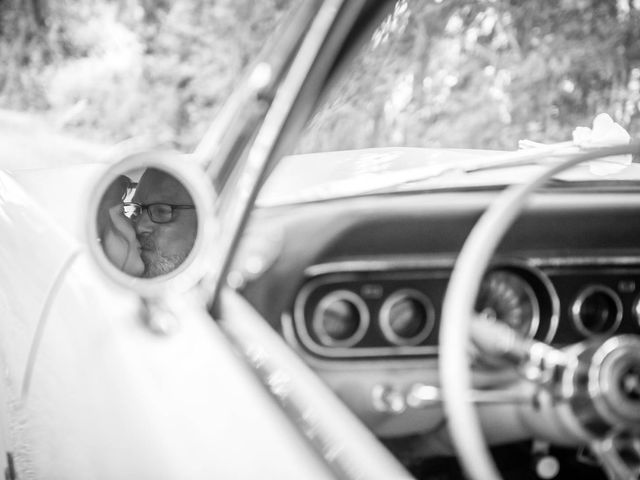 Le mariage de Stephane et Karine à Saint-Laurent-des-Autels, Maine et Loire 19