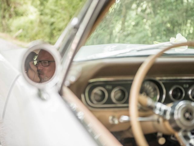 Le mariage de Stephane et Karine à Saint-Laurent-des-Autels, Maine et Loire 20