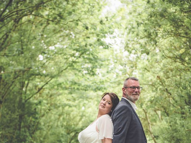 Le mariage de Stephane et Karine à Saint-Laurent-des-Autels, Maine et Loire 38