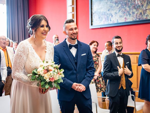 Le mariage de Rémi et Elodie à Saint-Dizier, Haute-Marne 5