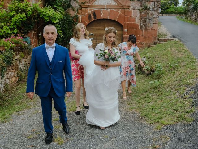 Le mariage de François et Sophie à Noailles, Corrèze 4