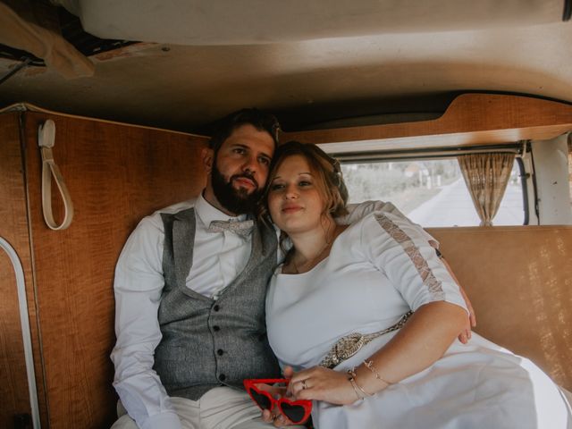 Le mariage de Sébastien et Marie à Maroilles, Nord 84