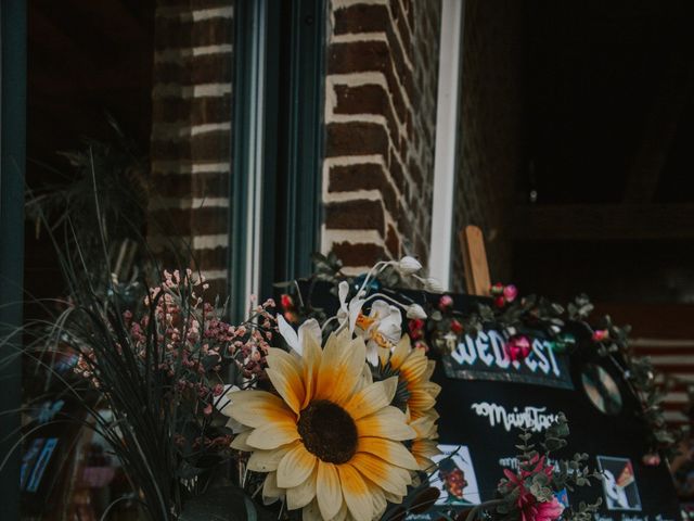 Le mariage de Sébastien et Marie à Maroilles, Nord 245