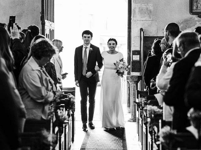 Le mariage de Matthieu et Clemence à Bus-Saint-Rémy, Eure 44