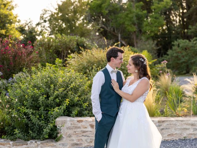 Le mariage de Loic et Léa à Sainte-Reine-de-Bretagne, Loire Atlantique 1