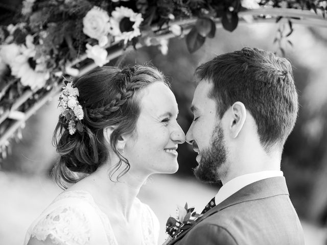 Le mariage de Yann et Bénédicte à Saint-Pierre-des-Landes, Mayenne 27