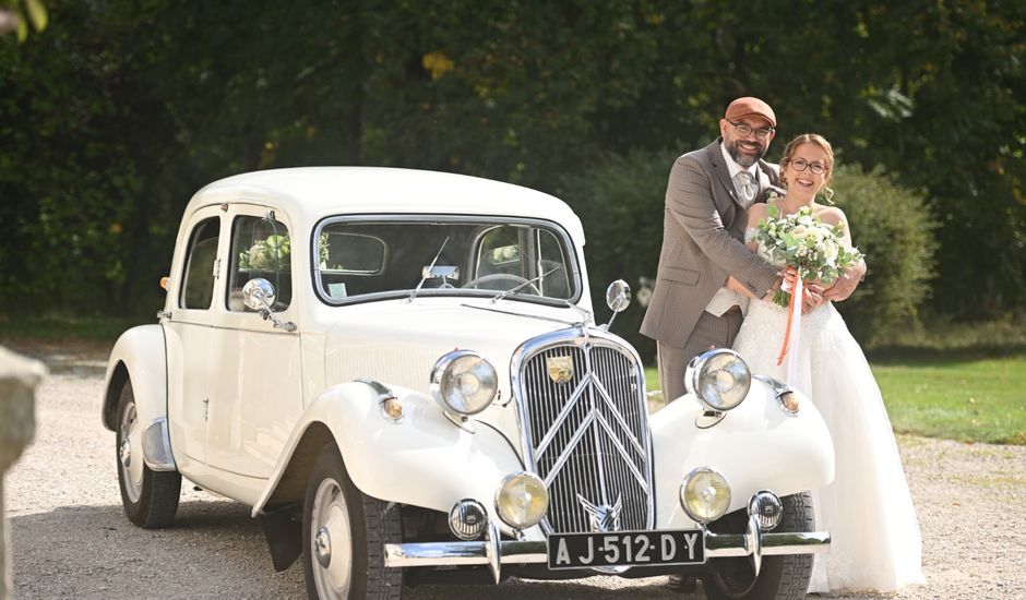Le mariage de Mickaël  et Aurélia à Longchamp, Côte d'Or