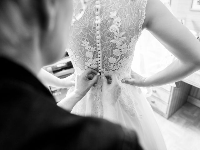 Le mariage de Jérémy et Charlotte à Bayeux, Calvados 5