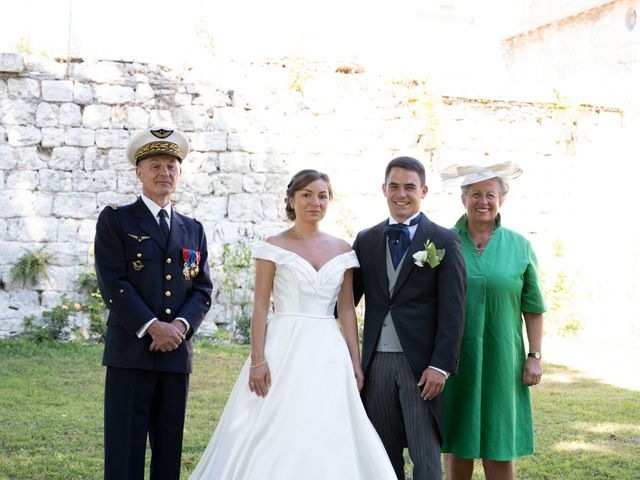 Le mariage de Edward et Alice à Villeréal, Lot-et-Garonne 15