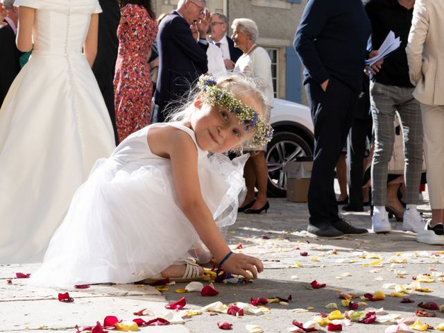 Le mariage de Edward et Alice à Villeréal, Lot-et-Garonne 46