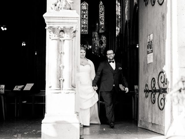 Le mariage de Marie-Julie et Raphaël à Paris, Paris 12