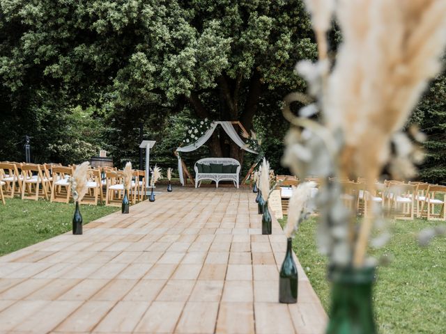 Le mariage de Loïc et Laure à Saint-Maixant, Gironde 2