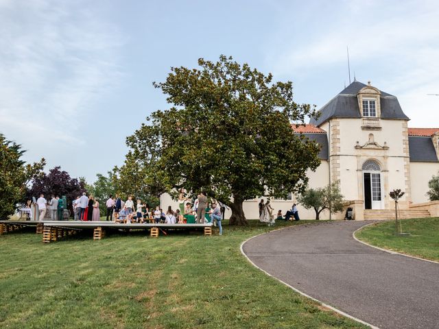 Le mariage de Loïc et Laure à Saint-Maixant, Gironde 26