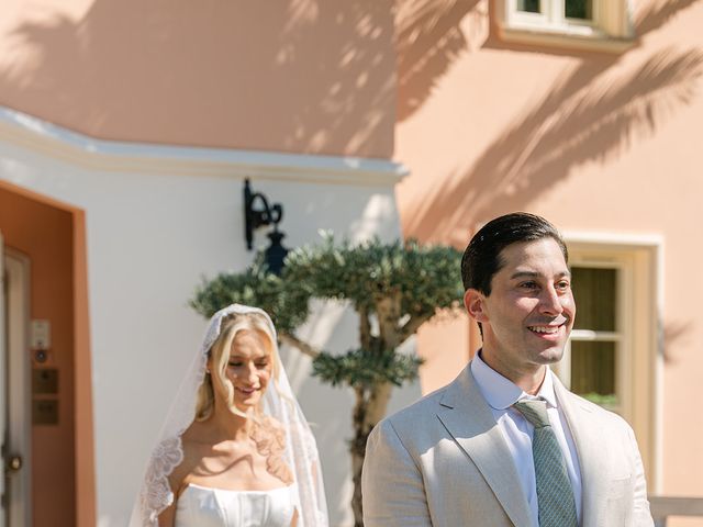Le mariage de Jonathan et Maddy à Saint-Tropez, Var 7