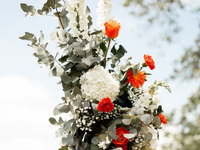 Le mariage de Mathieu et Célie à Castanet-Tolosan, Haute-Garonne 43