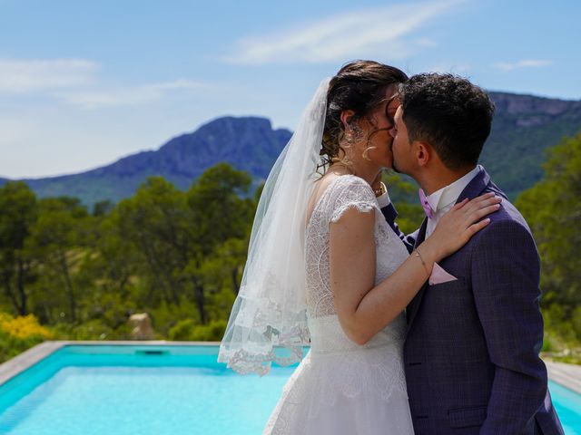 Le mariage de Remy et Aurore à Saint-Mathieu-de-Tréviers, Hérault 51