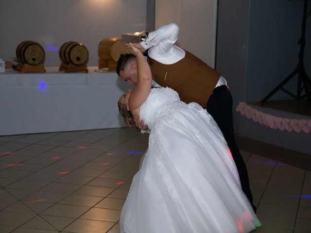 Le mariage de Jordan  et Anais à Cambronne-lès-Clermont, Oise 1
