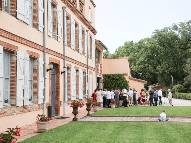 Le mariage de Raphaël et Sarah à Merville, Haute-Garonne 46