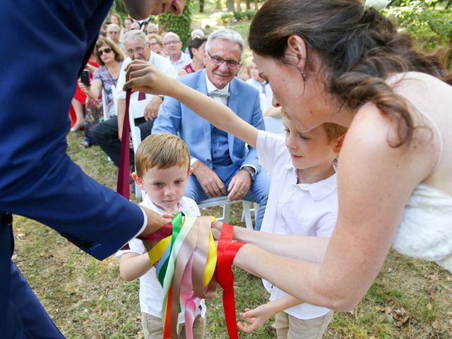 Le mariage de Raphaël et Sarah à Merville, Haute-Garonne 66