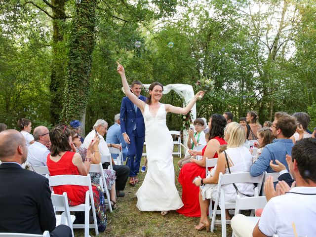 Le mariage de Raphaël et Sarah à Merville, Haute-Garonne 77