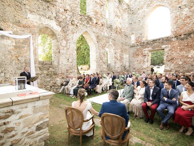 Le mariage de Cédric et Arianne à Fontenay-Trésigny, Seine-et-Marne 29