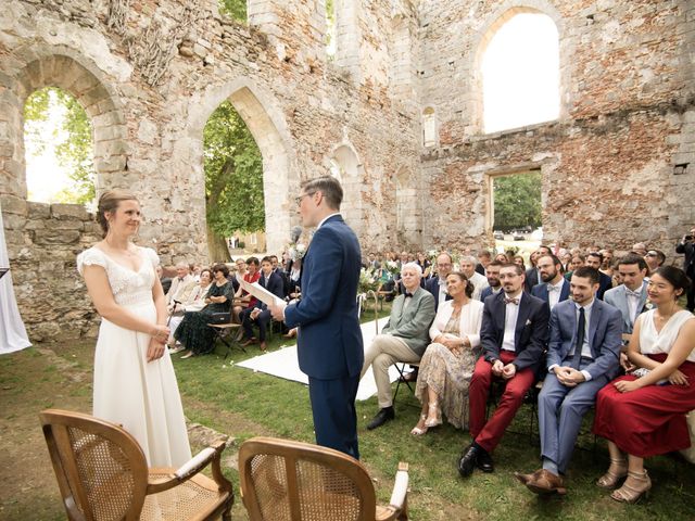 Le mariage de Cédric et Arianne à Fontenay-Trésigny, Seine-et-Marne 34