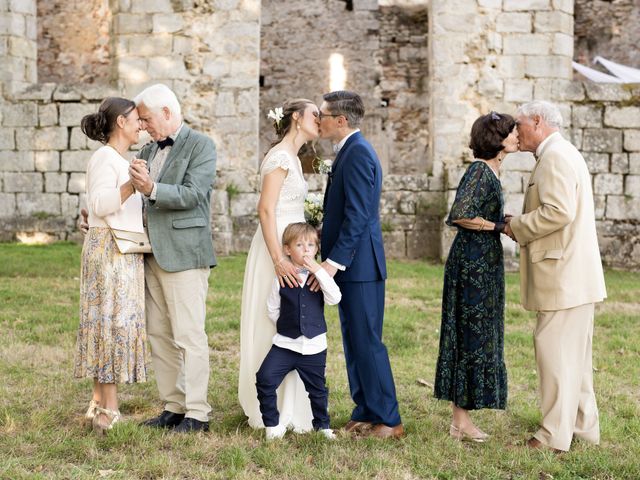 Le mariage de Cédric et Arianne à Fontenay-Trésigny, Seine-et-Marne 46