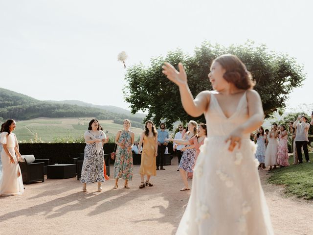 Le mariage de Christine et Valentin à Lantignié, Rhône 14