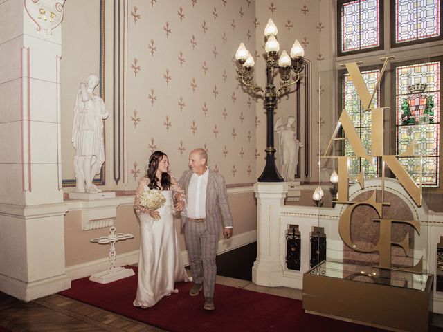 Le mariage de François et Sophie à Châteaudouble, Drôme 7