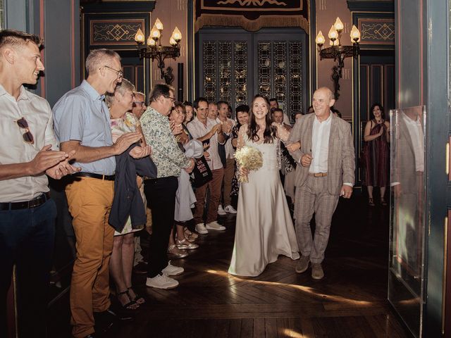 Le mariage de François et Sophie à Châteaudouble, Drôme 8