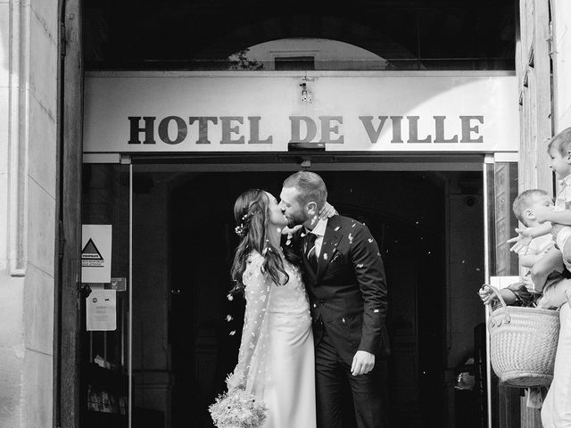 Le mariage de François et Sophie à Châteaudouble, Drôme 18