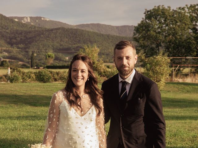 Le mariage de François et Sophie à Châteaudouble, Drôme 31
