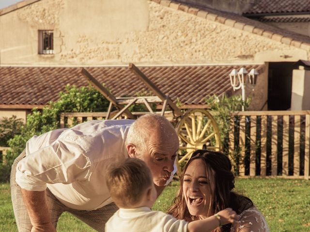 Le mariage de François et Sophie à Châteaudouble, Drôme 41