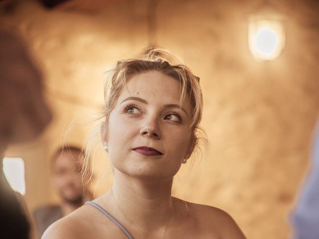 Le mariage de François et Sophie à Châteaudouble, Drôme 47
