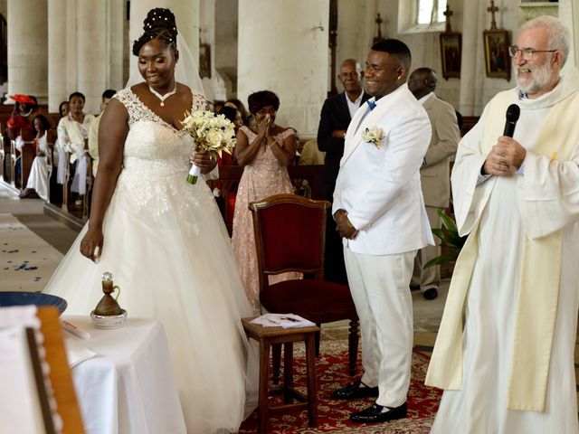 Le mariage de Sylvio et Syntia à Pont-Sainte-Marie, Aube 6