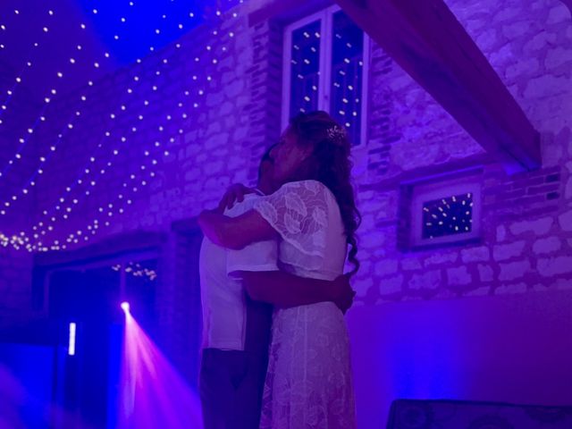 Le mariage de Sandre  et Maeva et Paolo  à Champvallon, Yonne 2