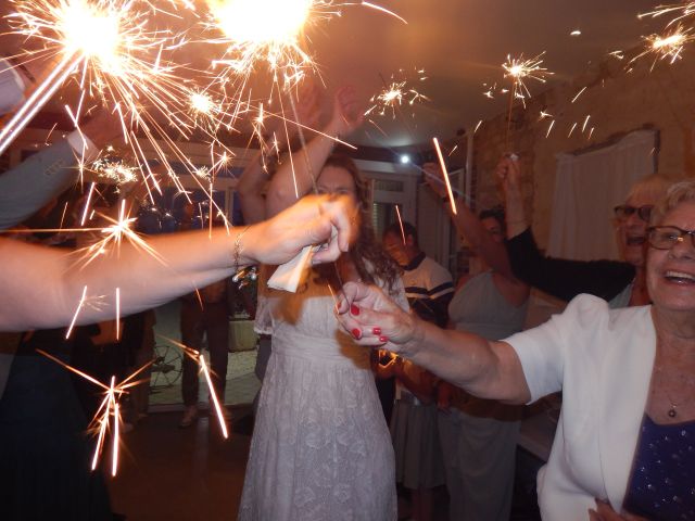 Le mariage de Sandre  et Maeva et Paolo  à Champvallon, Yonne 3