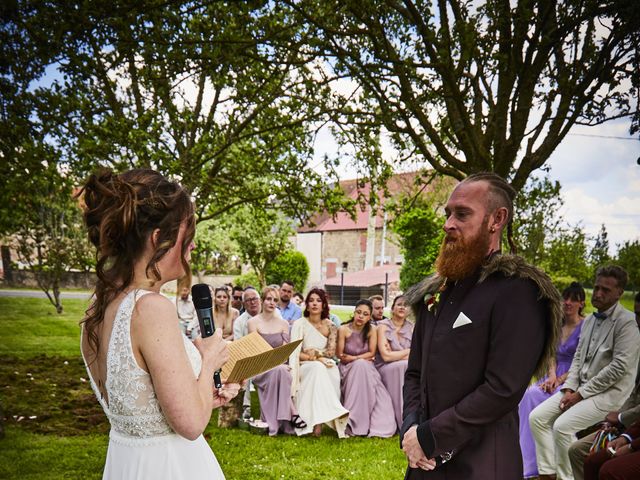 Le mariage de Goeric et Laura à Rânes, Orne 27