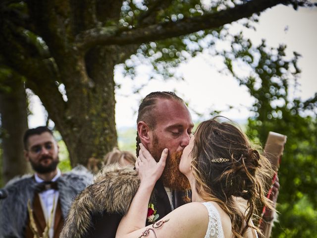 Le mariage de Goeric et Laura à Rânes, Orne 29